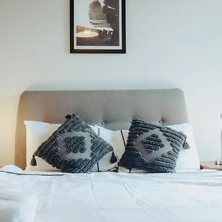 Apartman Stunning 2-bed In Center *